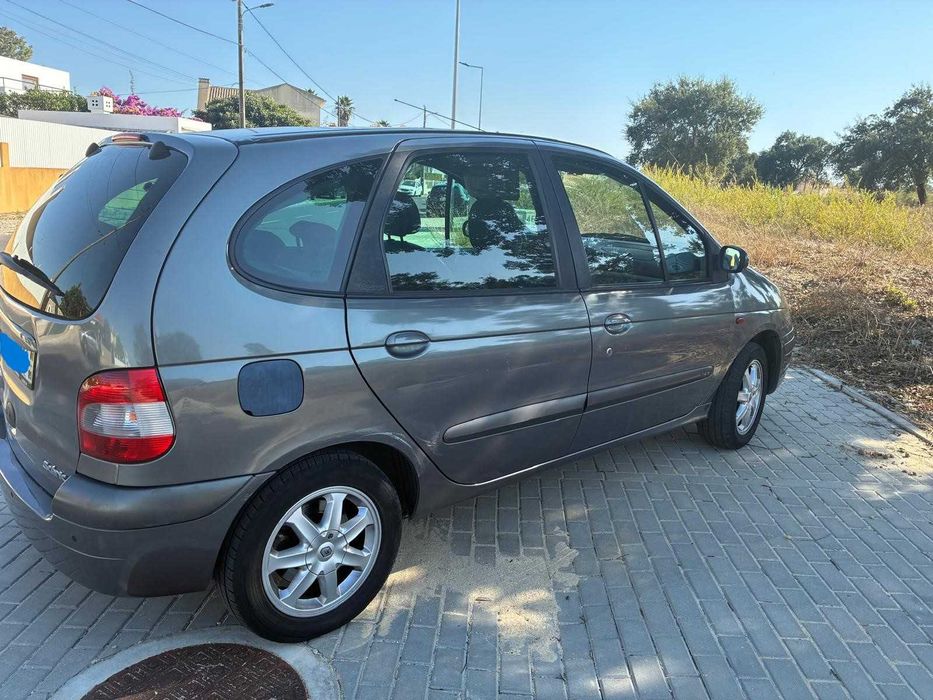 Renault Mégane Scénic 1.4 16V RT