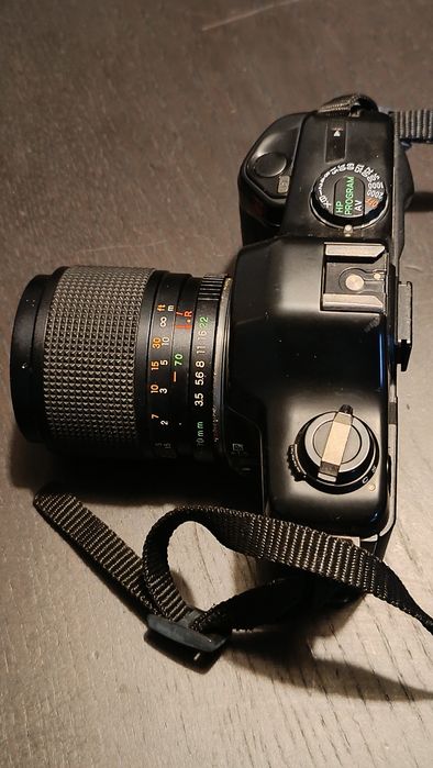 Yashica 108 Multi Program + Lente Yashica 35-70mm – Analógica 35mm