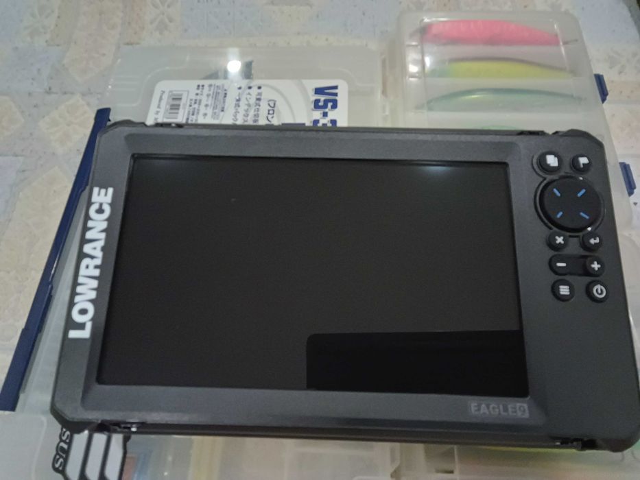 Эхолот Lowrance Eagle 9 TripleShot HD б.у
