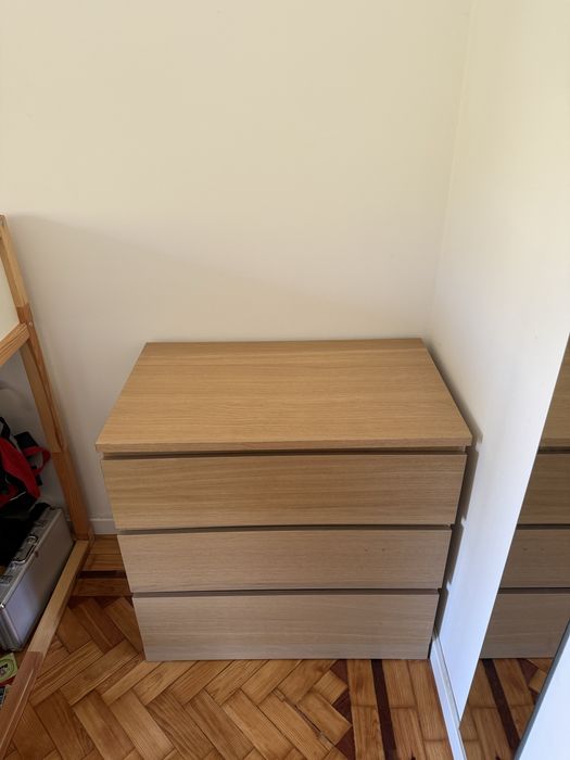 Comoda MALM 3 gavetas