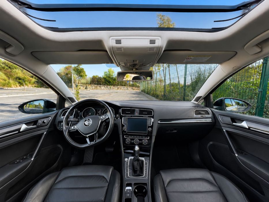 VW Golf Variant 2.0 TDI DSG Highline Full Extras