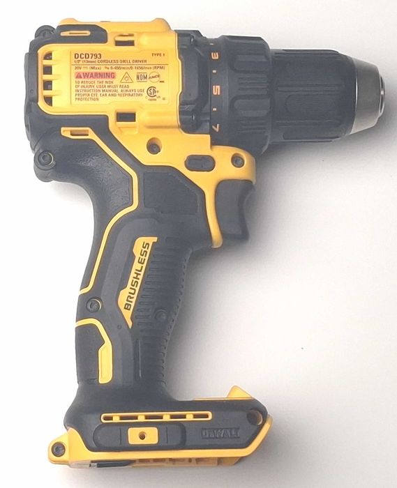 НАБІР ВИСОКОЯКІСНОГО ІНСТРУМЕНТУ  DEWALT З США