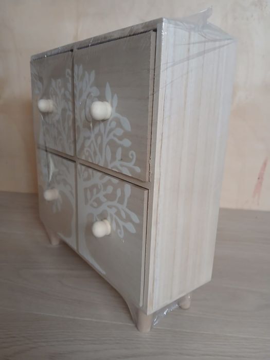 Porta-jooas/armário arrumação