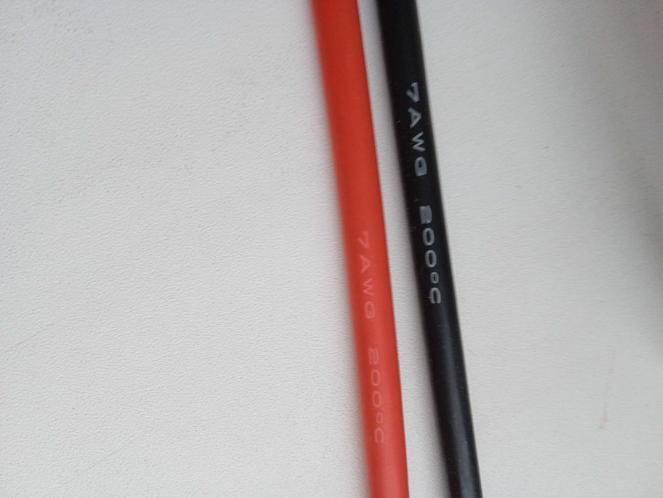 кабель 7AWG с клемами М8