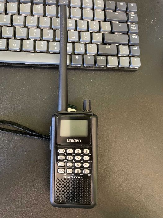 Uniden BC346XTC радіо сканер. Сканер радіохвилі