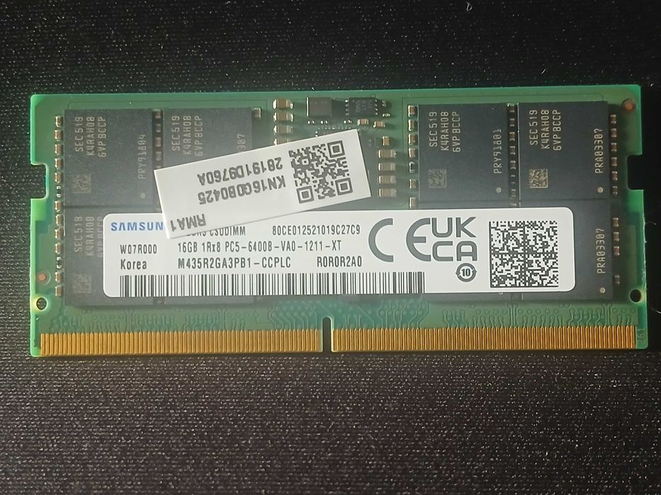 Sansung 16gb ddr5 6400Mhz