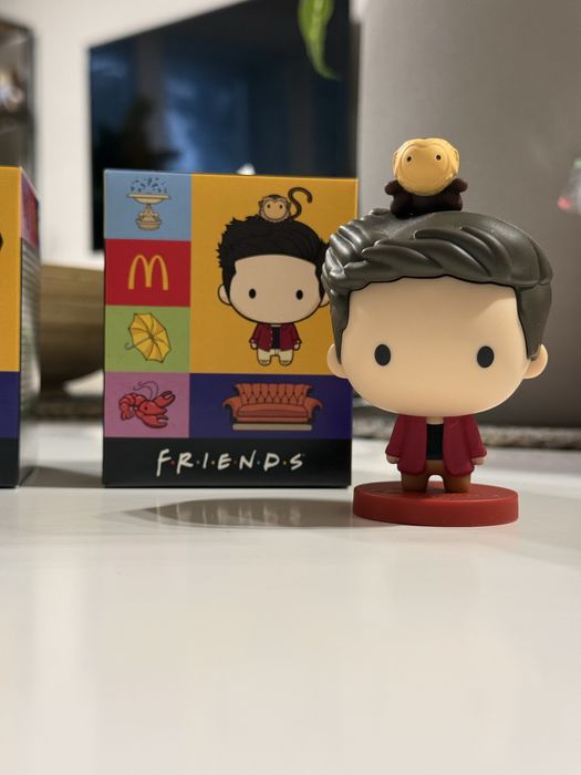 Фігурка рос френдс friends
