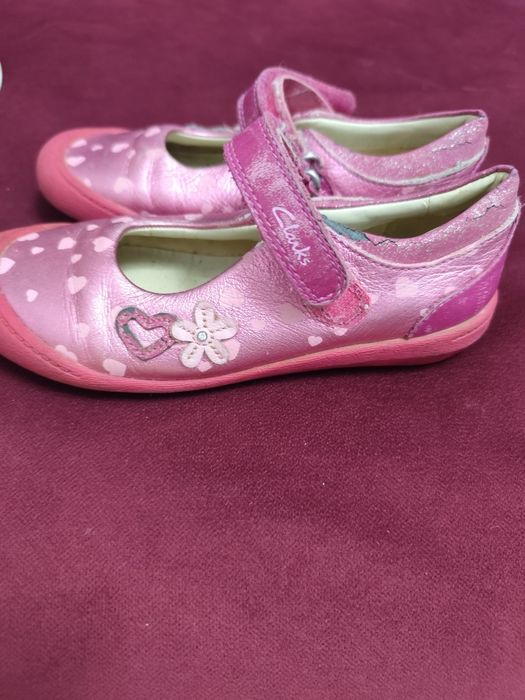 buty dla dziewczynki stan zadowalający 28,5, Clarks.