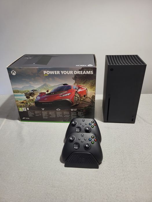 Xbox Series X Forza Horizon 5 + 2 pady i stacja ładująca