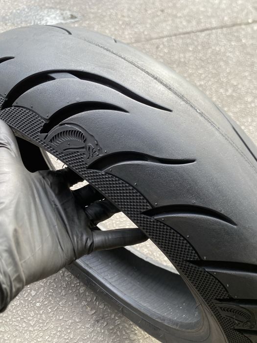 Pneu de mota 180/55/18 Avon Cobra Chrome