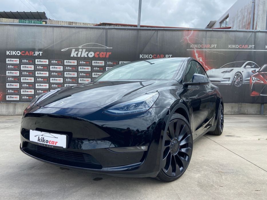Tesla Model Y Performance Dual Motor AWD