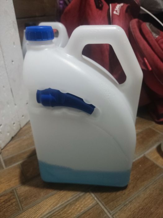 Канистры 5 литров