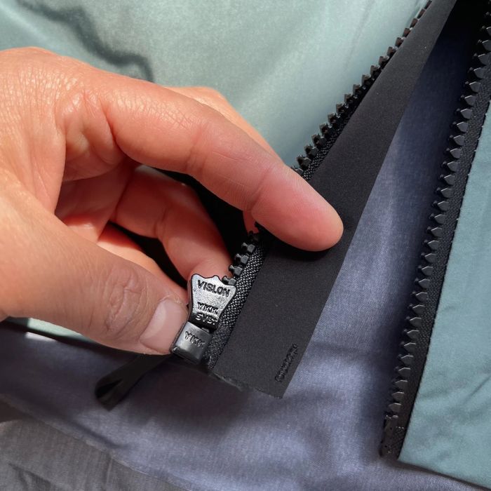 Вітровка Arc'teryx Alpha SV Jacket  "Dark Magic" Edition
