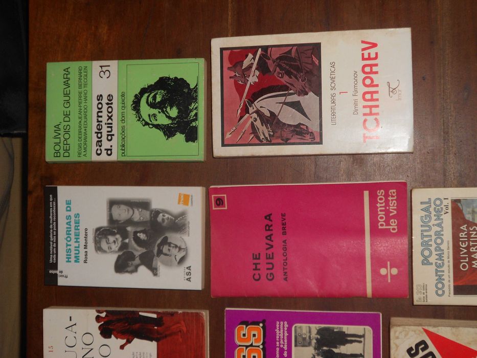 Diversos livros historicos, politicos, educativos