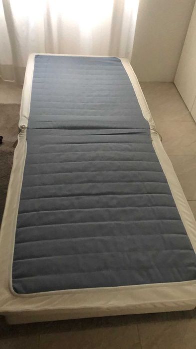 Sofá Cama em pele