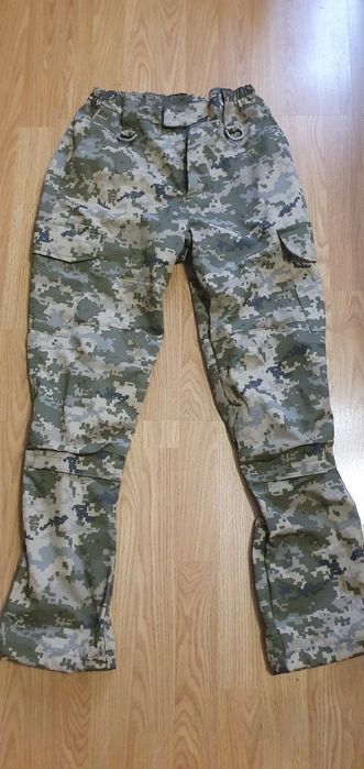 Розпродаж штани піксель.Нові