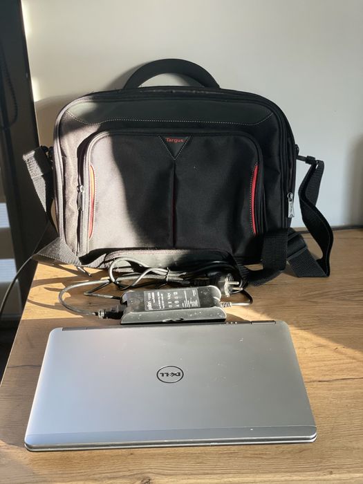 Laptop Dell Latitude 7440
