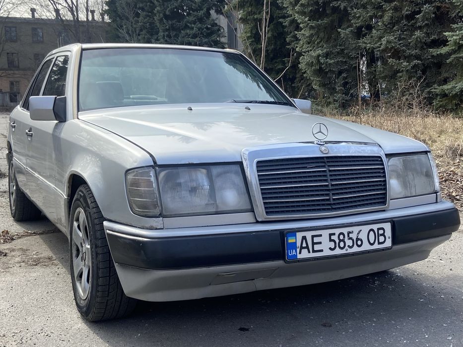Mercedes E-Class w124