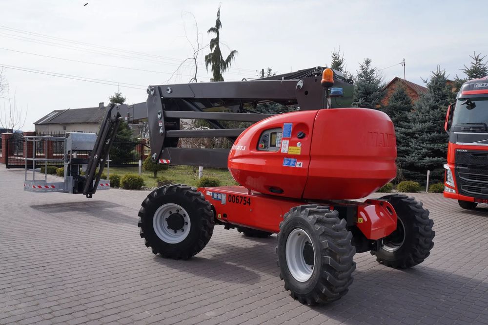 Manitou samojezdny podnośnik koszowy 180 ATJ 18 Metrów  Genie Super Stan