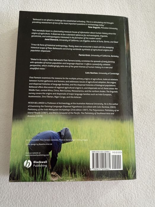 First farmers - the origins of agricultural societies - Peter Bellwood