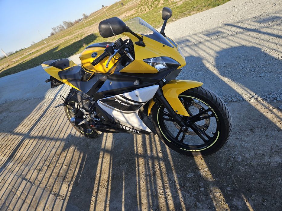 Sprzedan Motor yamaha YZF 125R