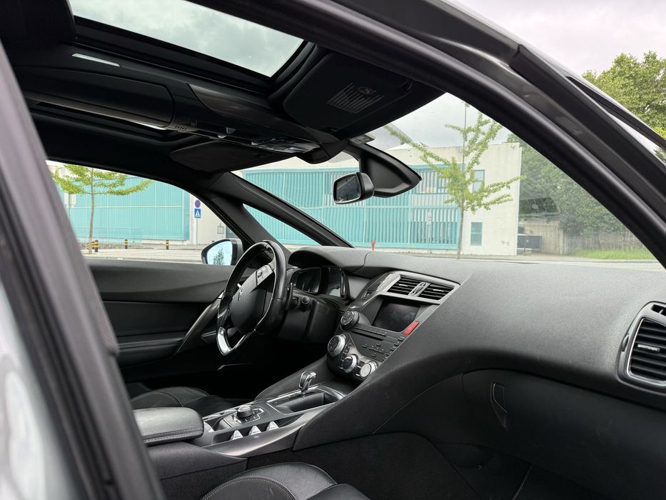 CITROËN DS5 1.6 e-HDi 115 EGS6 SoChic
