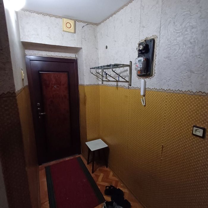 Продам 3 -кімнатну квартиру