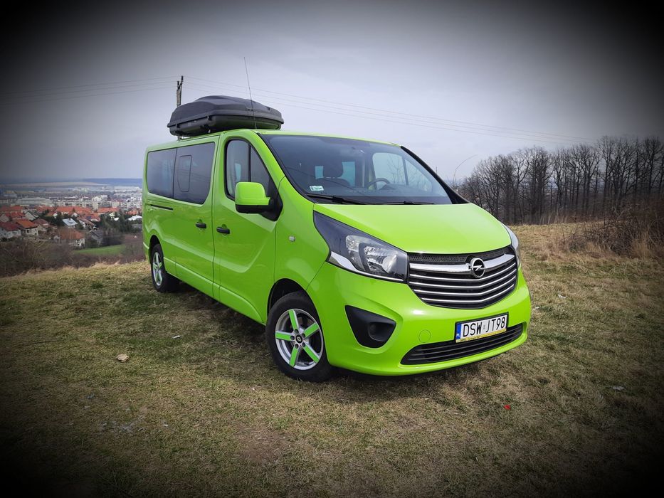 Wynajem Bus 9 osób Extra Long