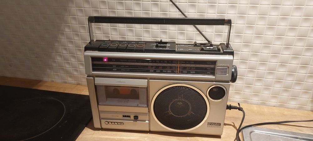 Rádio - gravador Sanyo