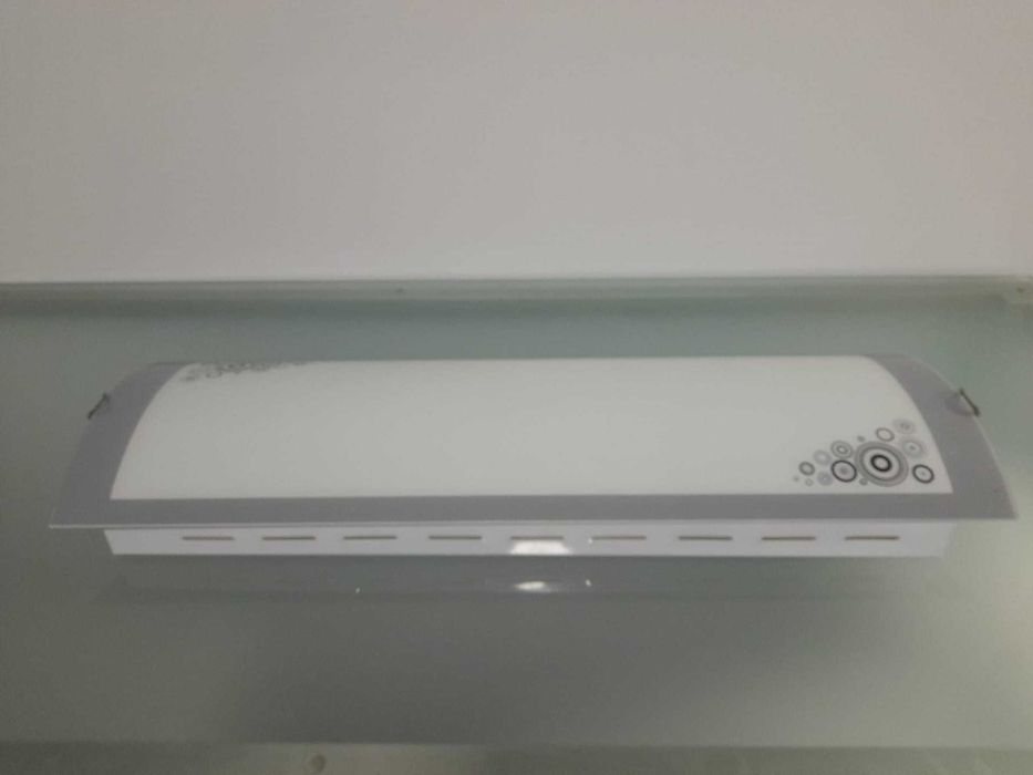 Candeeiros de teto e parede