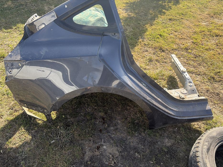 Tesla 3 2023р крило,четверть PMNG