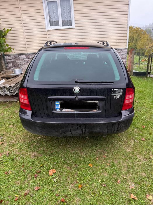 Продається шкода  октавіа тур 2.0 бензин