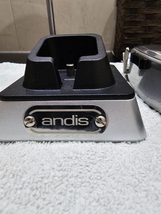 Máquina Corte Cabelo Andis Master Cordless como nova , pouco uso