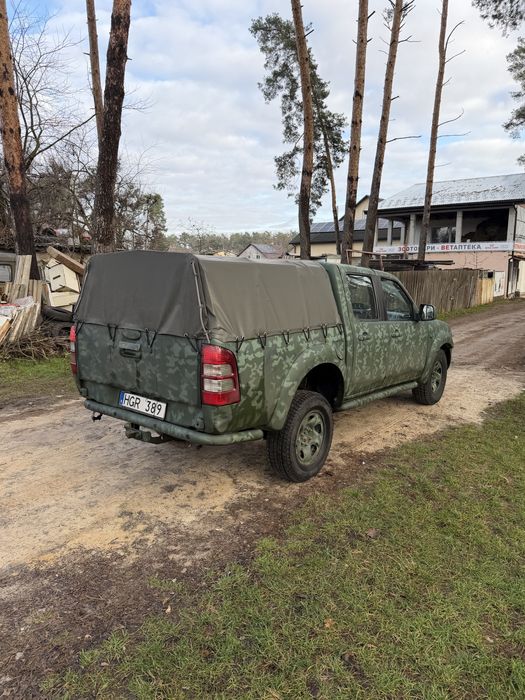 Пикап Ford Ranger 2.5 дизель 4*4 механика 2008 год