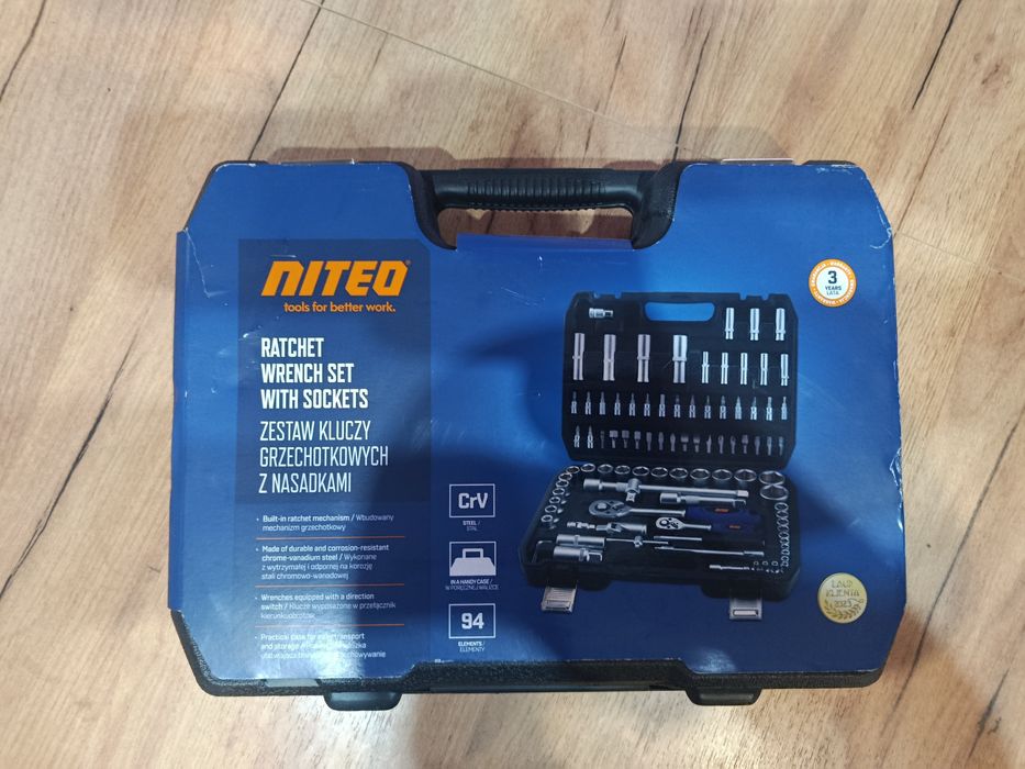 Nowy zestaw kluczy 94 elementy 2 Grzechotnki