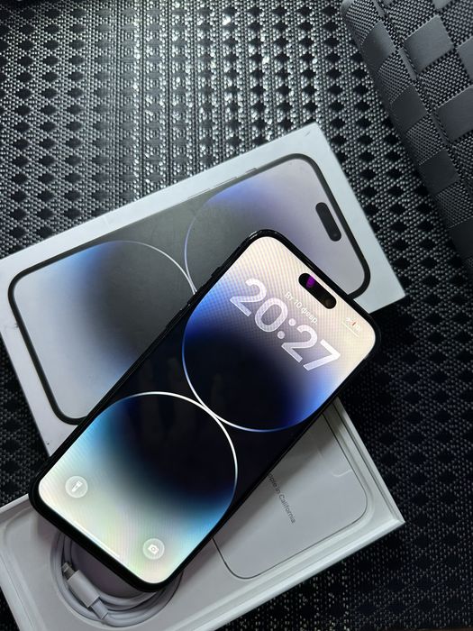 Продам телефон IPhone 14 Pro Max 128gb Space Black  Neverlock