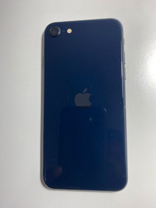 iPhone SE 3ª Geração – 64GB – Ótimo Estado