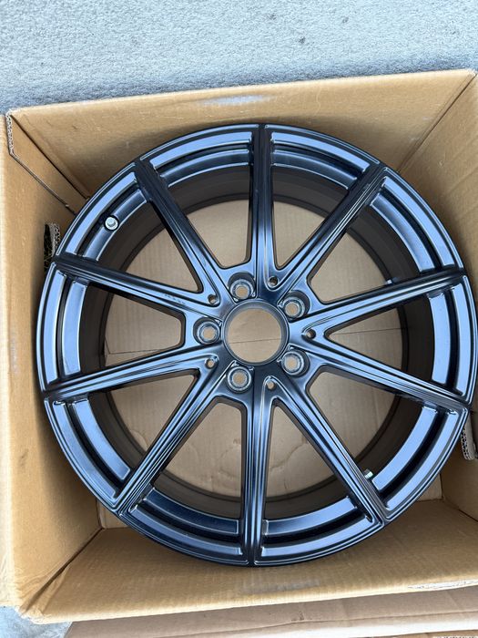 Oryginalne 4 Felgi 18" 5x112 Mercedes GLA h247 GLB X247 EQA 243 EQB