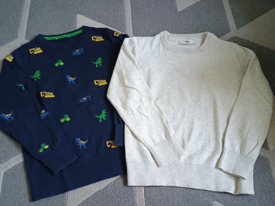 Dwa swetry, do szkoły lub na inne
