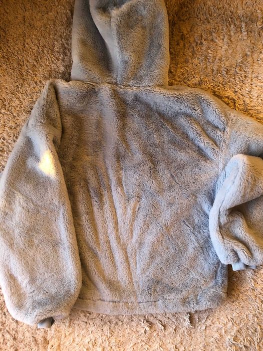 Novo - Sweater - Bershka - S