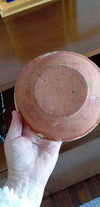Taça antiga, artesanal, em barro vidrado
