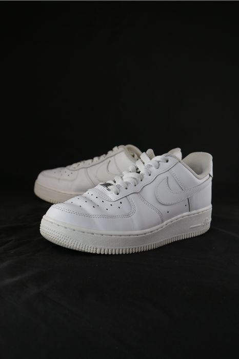 Nike Air Force 1 Low '07 White Розмір 39
