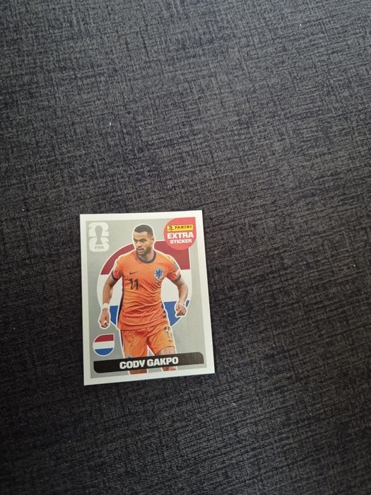 Cromo de Cody Gakpo prata extra sticker copa do mundo 2026