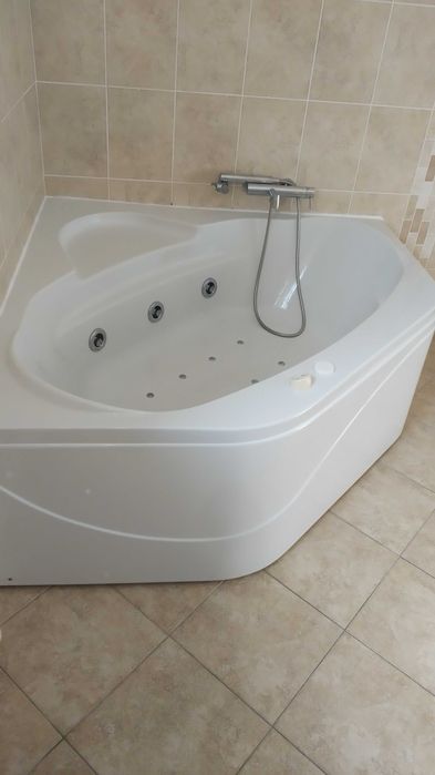 Banheira de Hidromassagem em óptimo estado