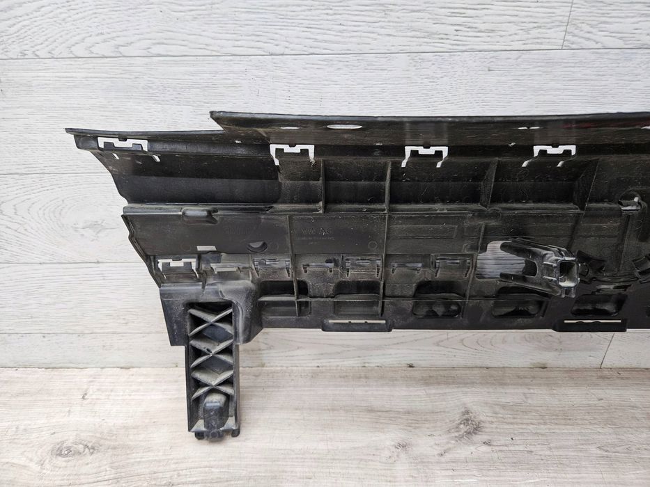 grill przedni przód volkswagen caddy 2k7807231e