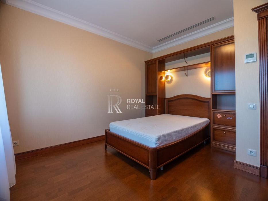 Продаж Будинок 6-к 222 м.кв Ходосівка СОНЯЧНІ ПАНЕЛІ САУНА ГЕНЕРАТОР