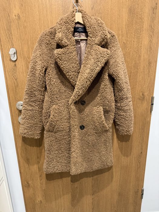 Plaszcz Miś stan idealny Cropp M