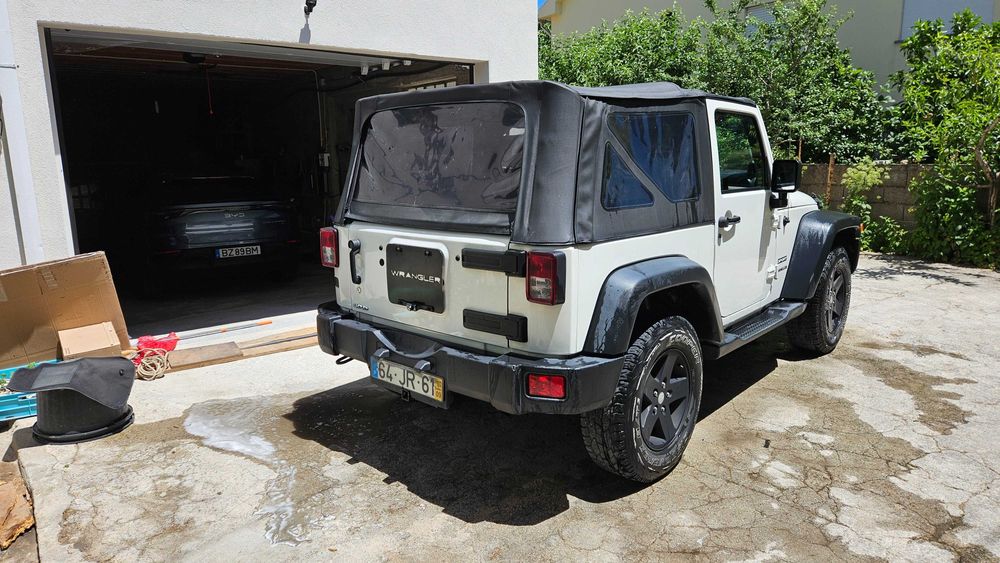 WRANGLER JK sem alterações de relevo