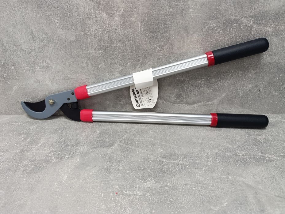 Сучкоріз садовий для обрізання гілок 680 мм INTERTOOL FT-1111