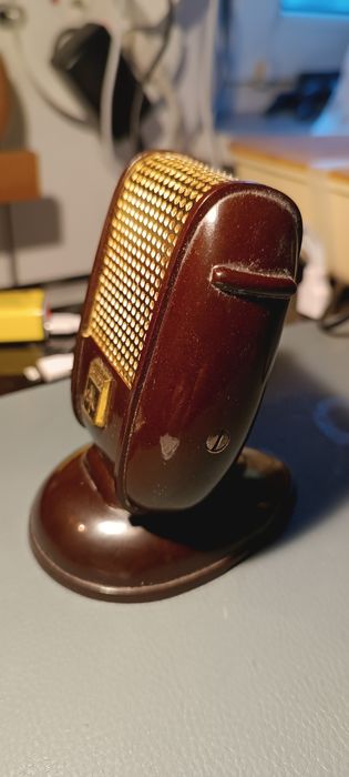 Mikrofon Grundig, antyk